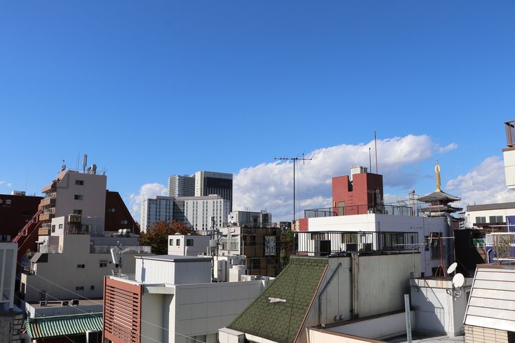 浅草１丁目にある、九十一ビル室内からの眺望です。
