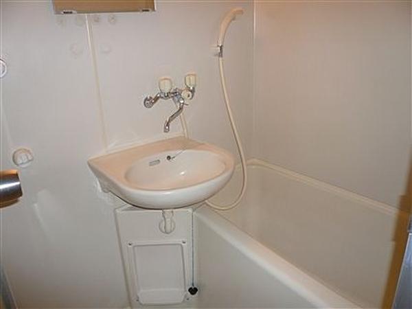 浴室 浴室・トイレ別です
